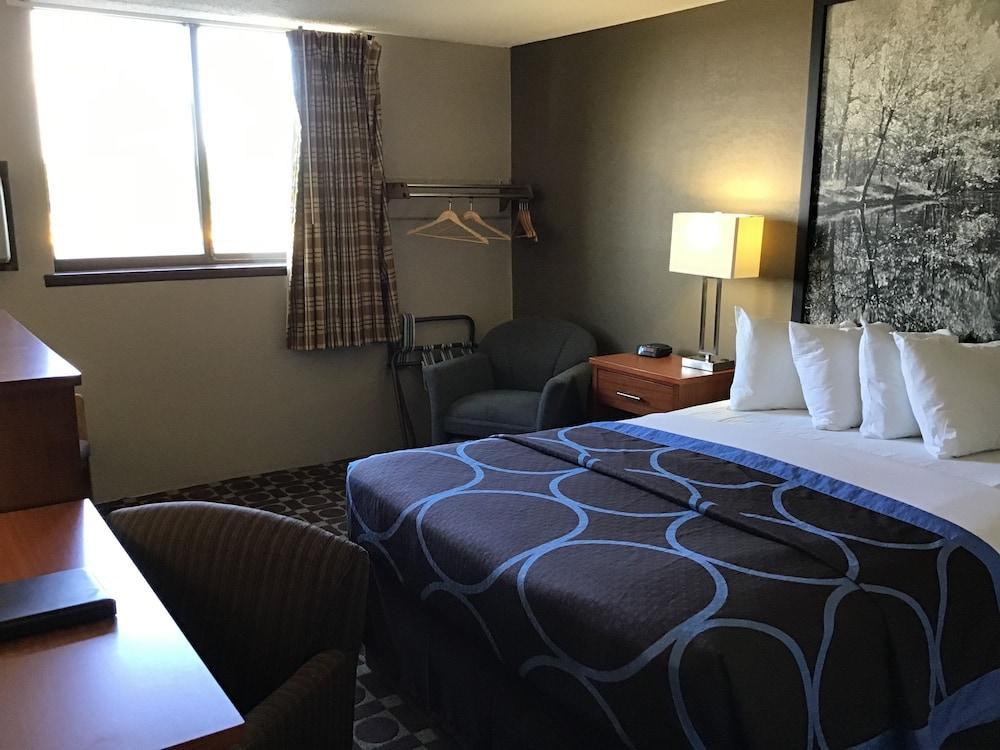 Super 8 By Wyndham Miles City Exterior photo